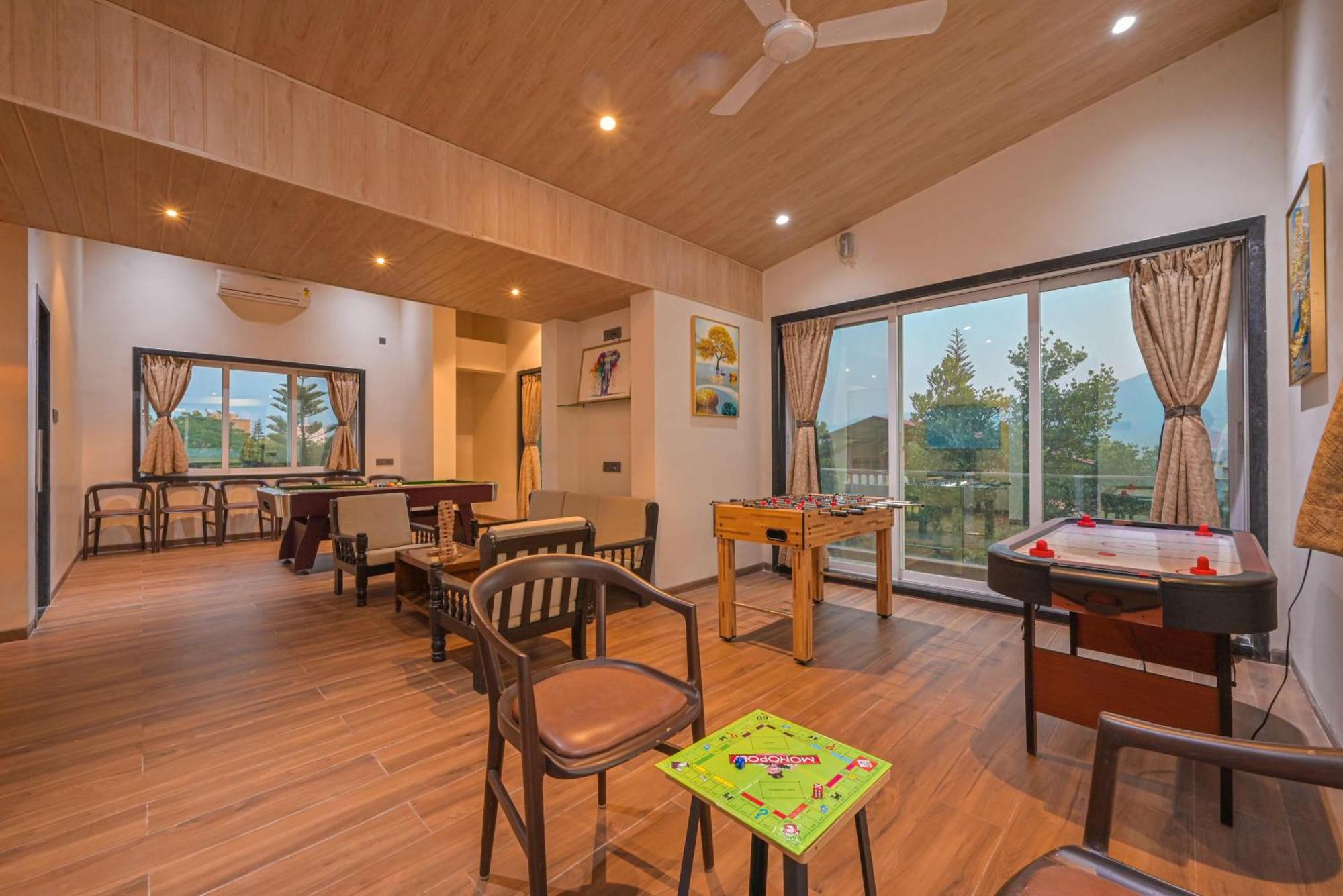 Elegant Villa By Tropicana Stays Lonavla Exterior foto