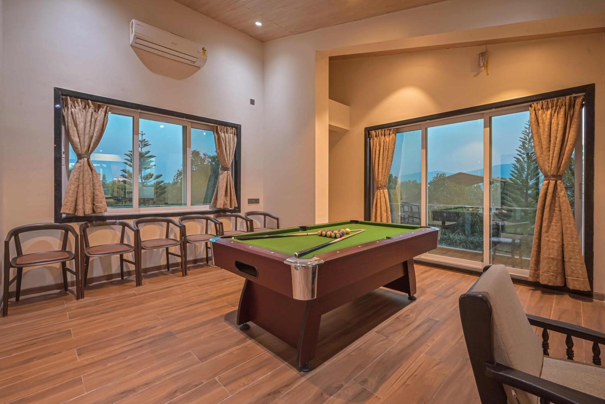 Elegant Villa By Tropicana Stays Lonavla Exterior foto