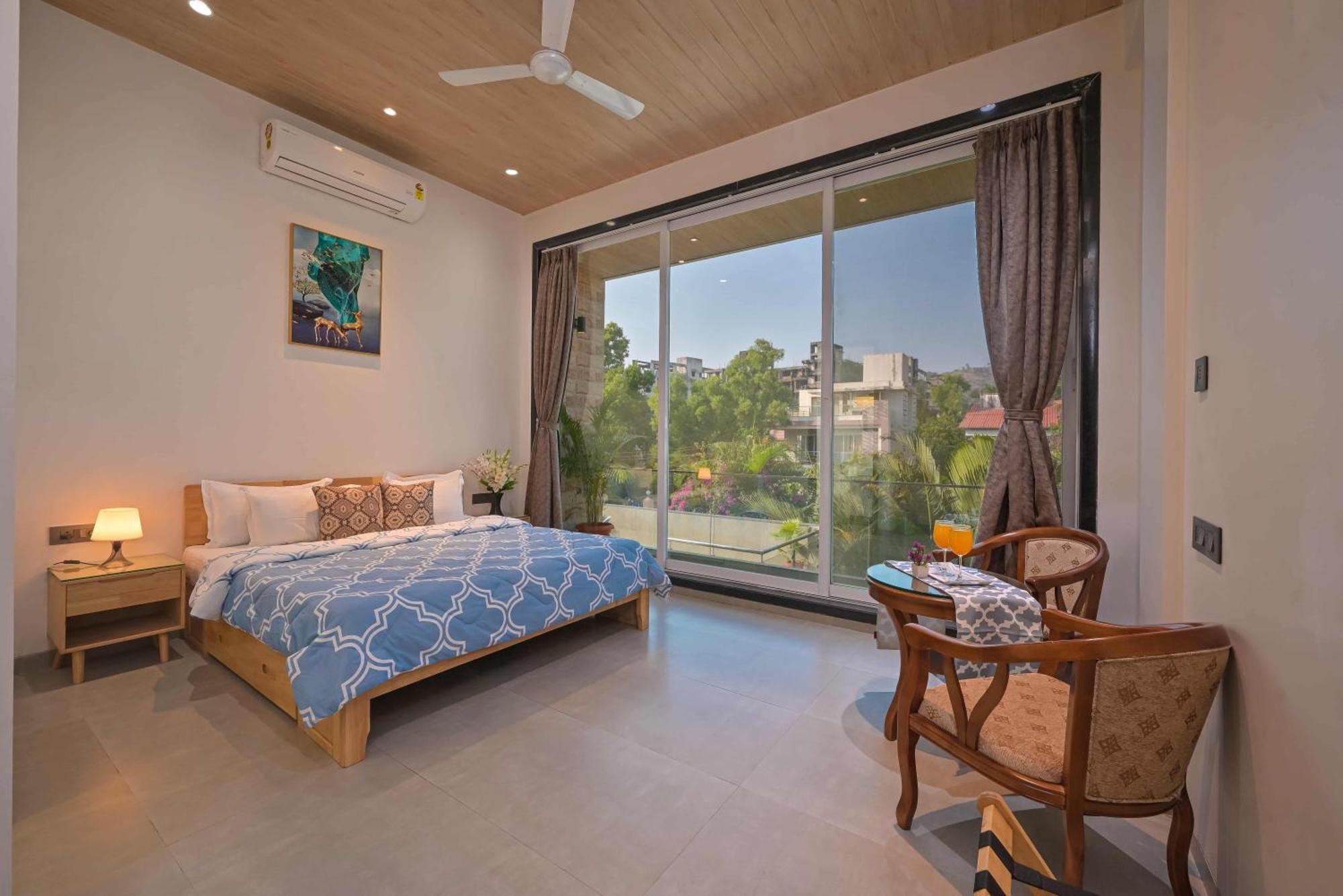Elegant Villa By Tropicana Stays Lonavla Exterior foto