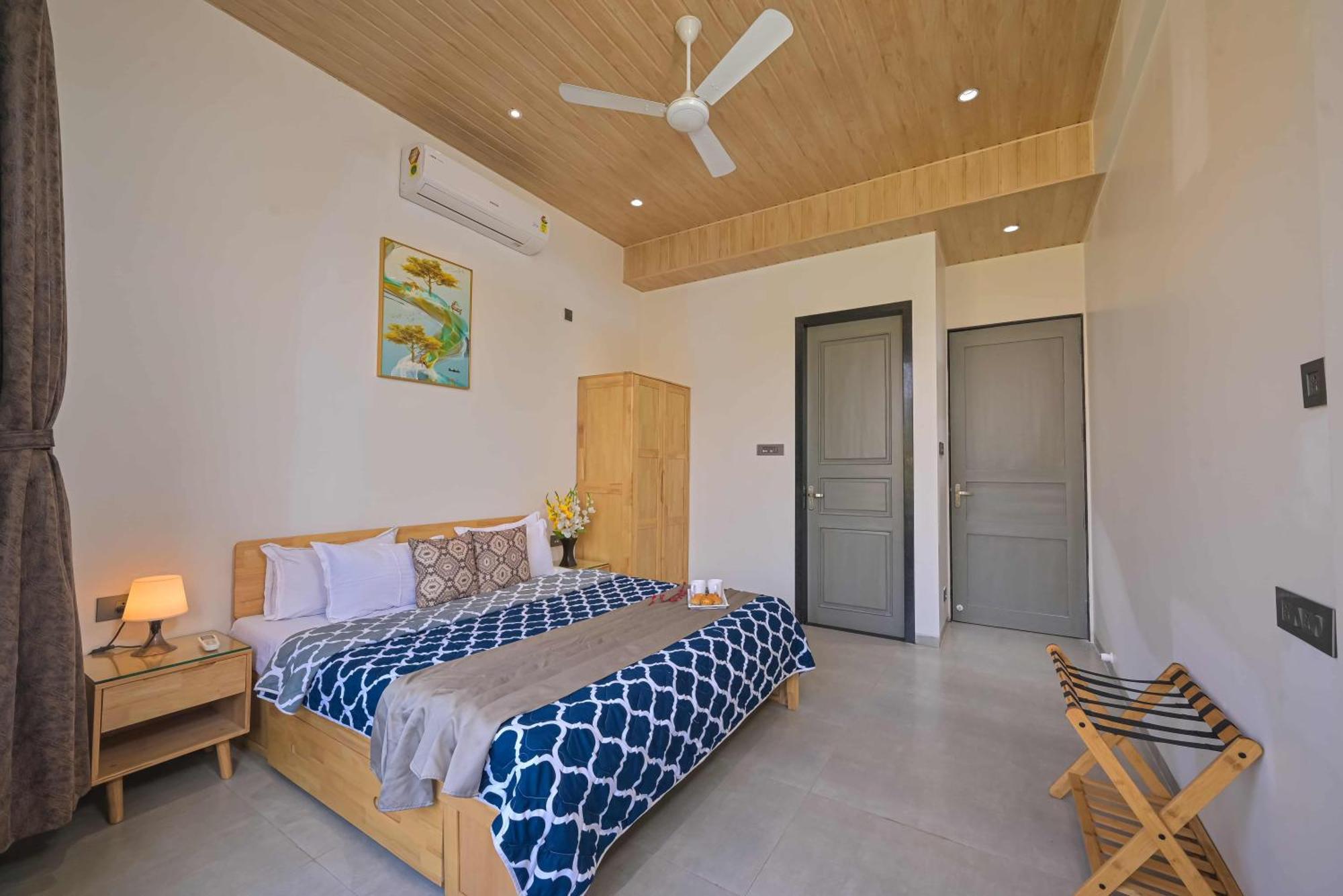Elegant Villa By Tropicana Stays Lonavla Exterior foto